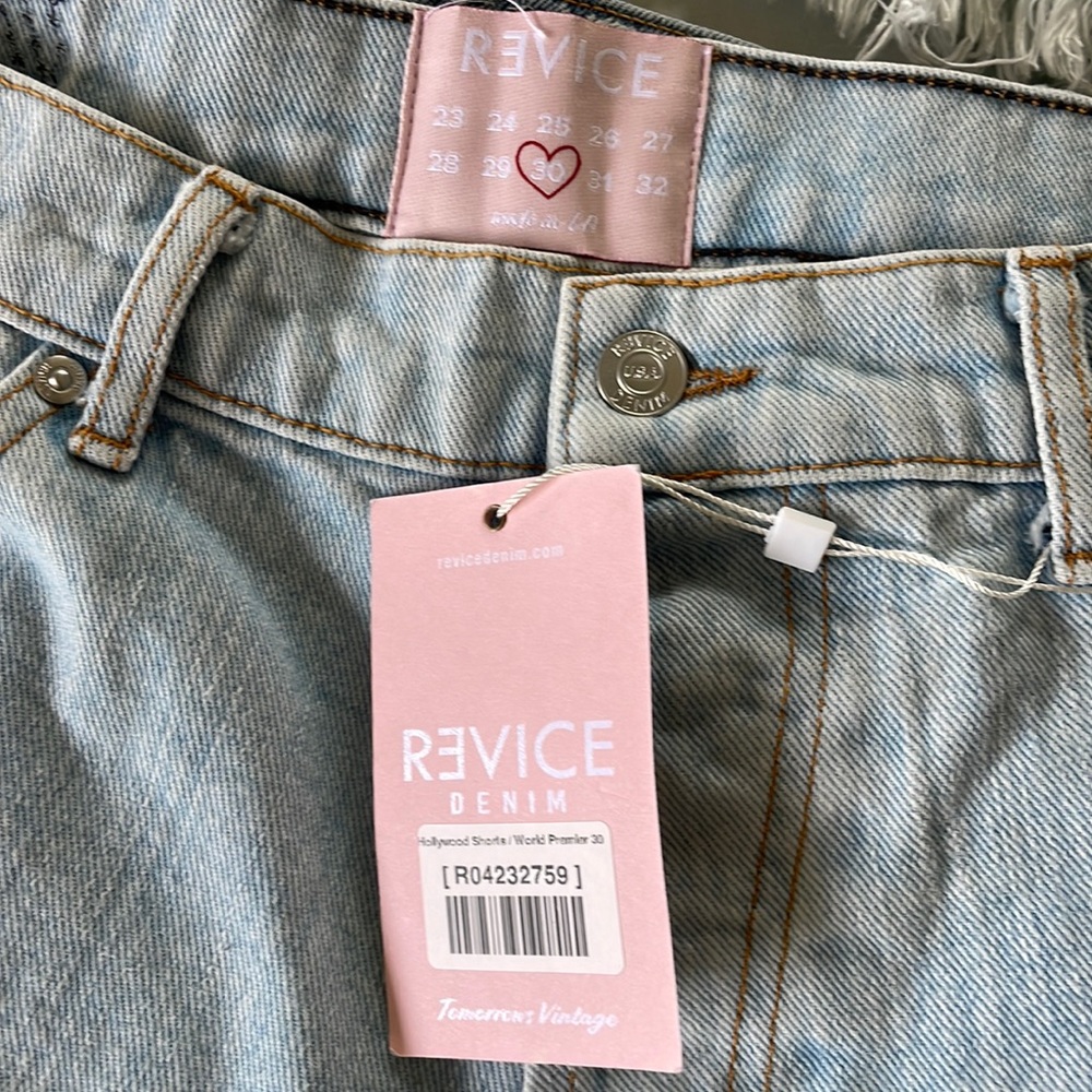 Revice brand Hollywood shorts